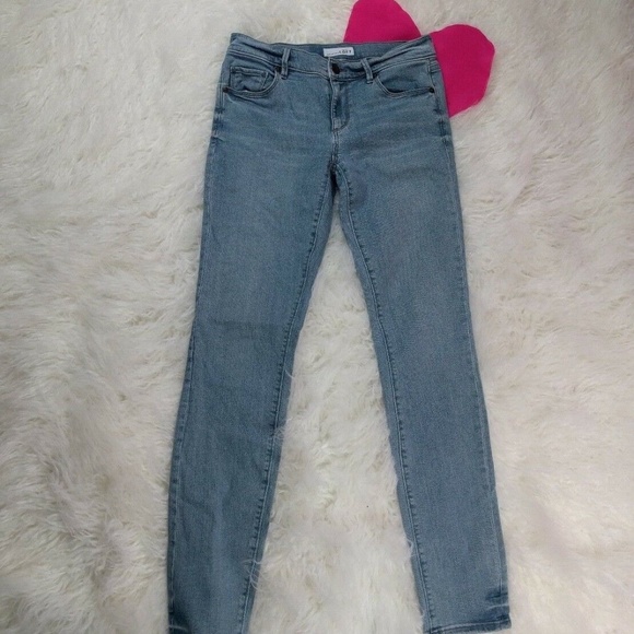 @ Loft size 2/26 Mordern Skinny Blue Light Wash - Picture 2 of 6